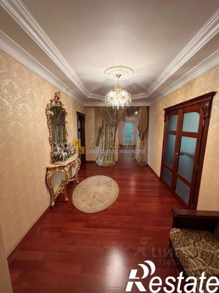 5-комн квартира улица Суворова, 160 к1,  д. 160 к1