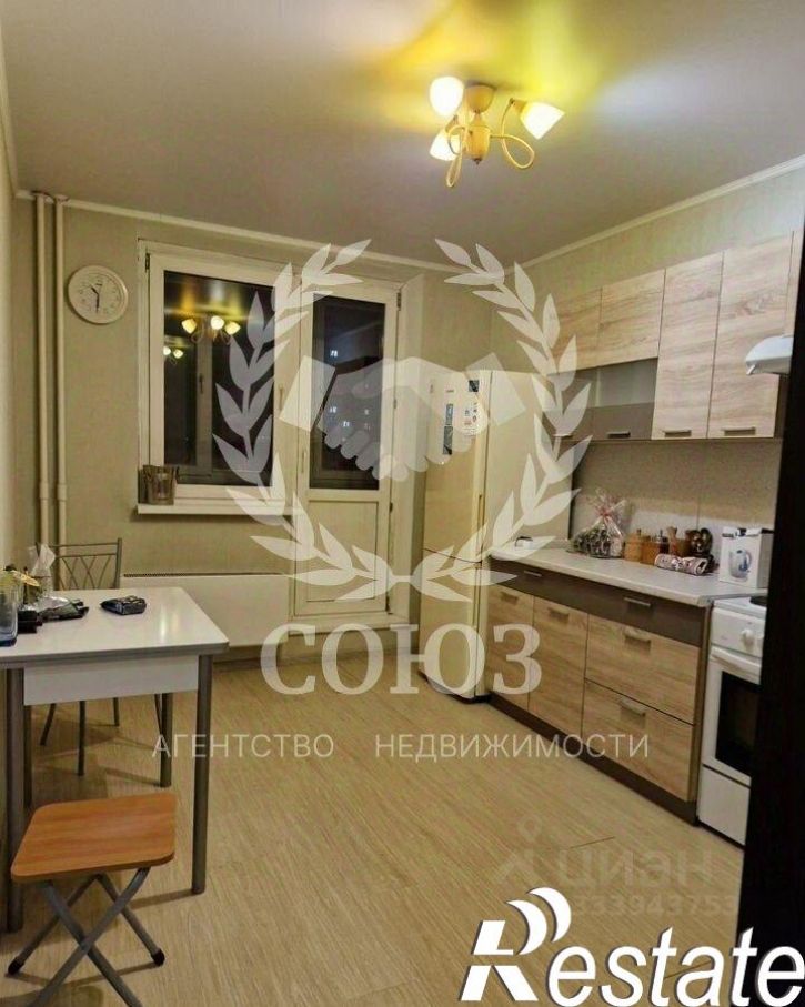 2-комн квартира Хрустальная улица, 44 к5,  д. 44 к5