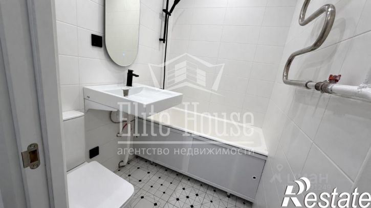 3-комн квартира улица Циолковского, 27,  д. 27