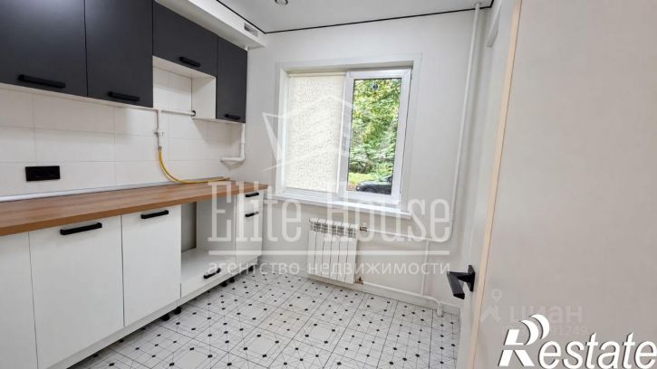3-комн квартира улица Циолковского, 27,  д. 27