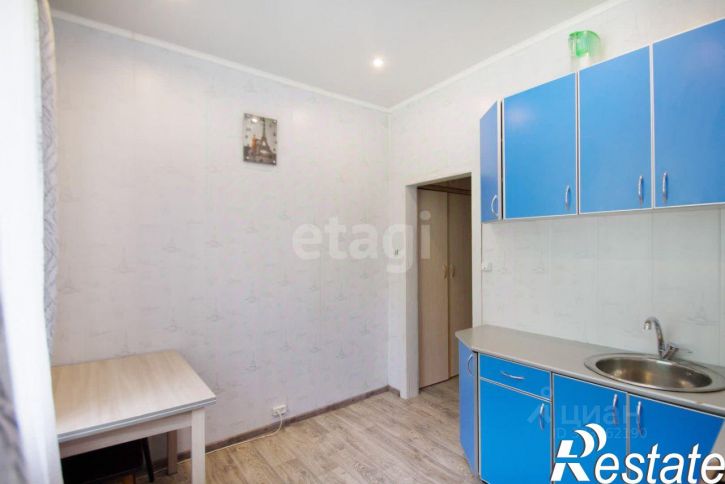2-комн квартира улица Космонавта Комарова, 53,  д. 53