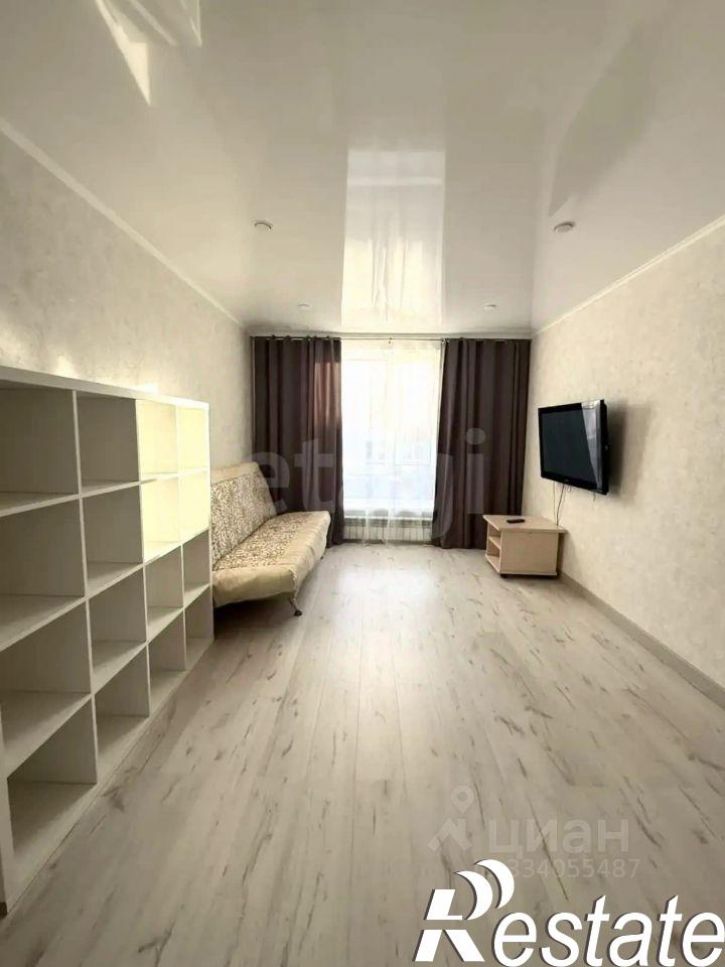 2-комн квартира улица Петра Тарасова, 39,  д. 39