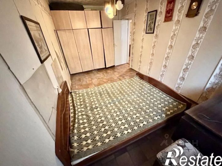 3-комн квартира улица Баррикад, 155,  д. 155