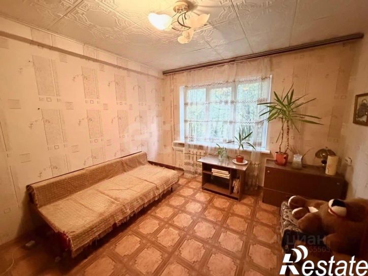 3-комн квартира улица Баррикад, 155,  д. 155