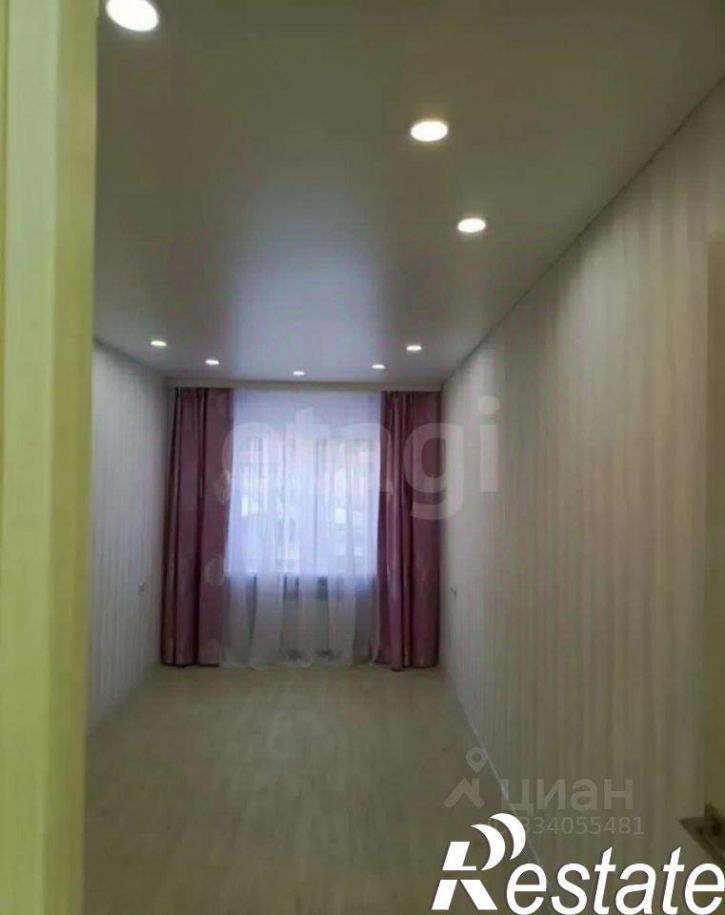 2-комн квартира улица Веры Андриановой, 64,  д. 64