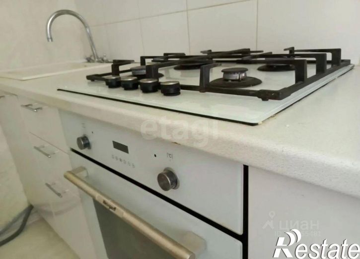 2-комн квартира улица Веры Андриановой, 64,  д. 64