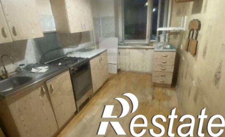 2-комн квартира улица Постовалова, 10,  д. 10