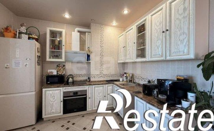 3-комн квартира улица Фомушина, 31,  д. 31