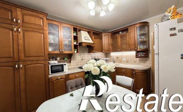 2-комн квартира улица Георгия Амелина, 22,  д. 22
