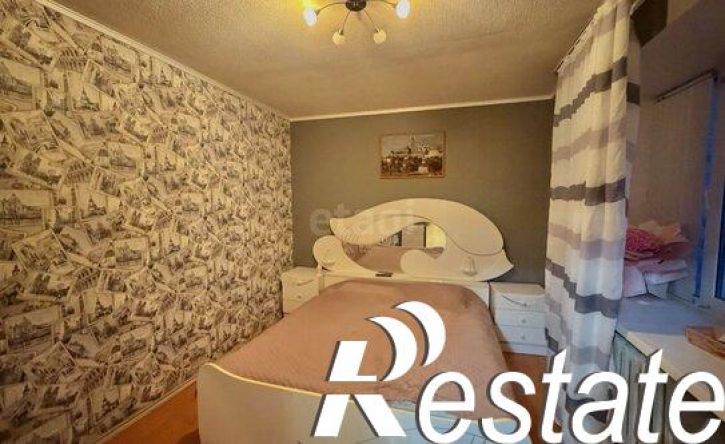 2-комн квартира улица Постовалова, 21,  д. 21