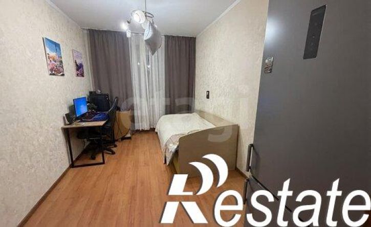 2-комн квартира улица Постовалова, 21,  д. 21