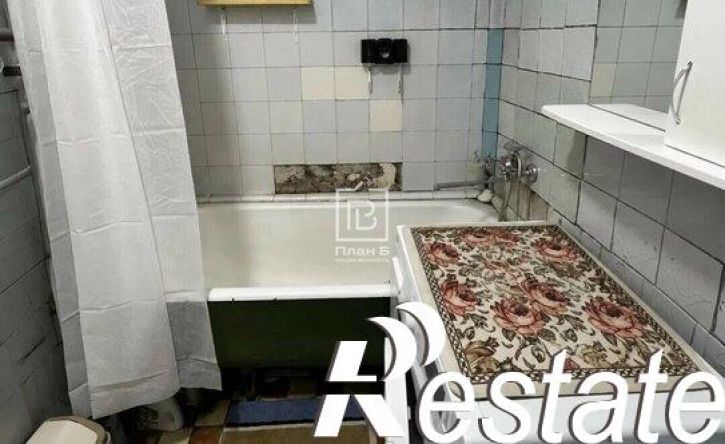 3-комн квартира улица Маршала Жукова, 44,  д. 44