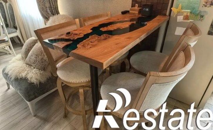 3-комн квартира улица Гурьянова, 26,  д. 26
