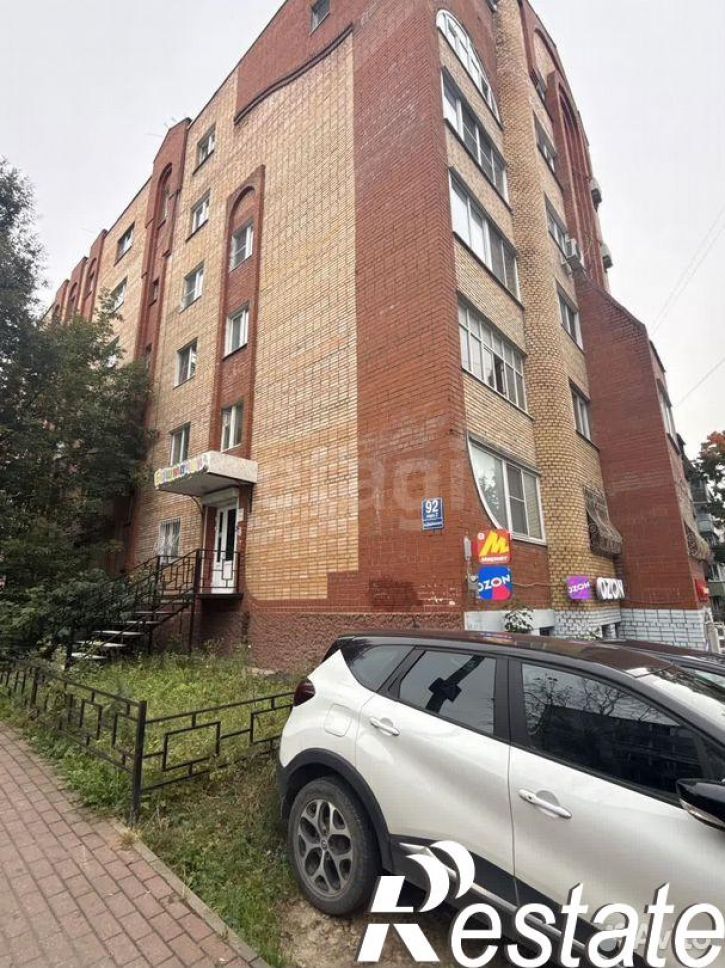 Торговое помещение улица Дзержинского, 92 к2,  д. 92 к2