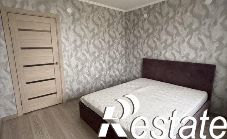 2-комн квартира улица Петра Тарасова, 16,  д. 16