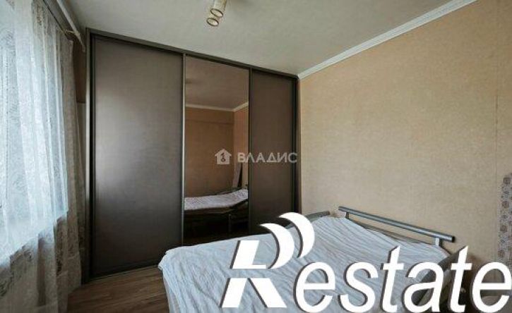 2-комн квартира улица Баррикад, 137,  д. 137