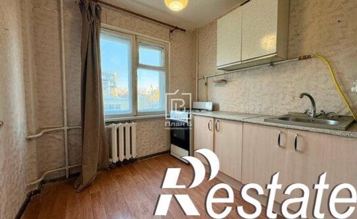 3-комн квартира улица Кирова, 98,  д. 98