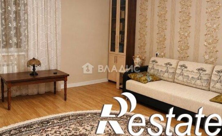 2-комн квартира улица Спартака, 11,  д. 11