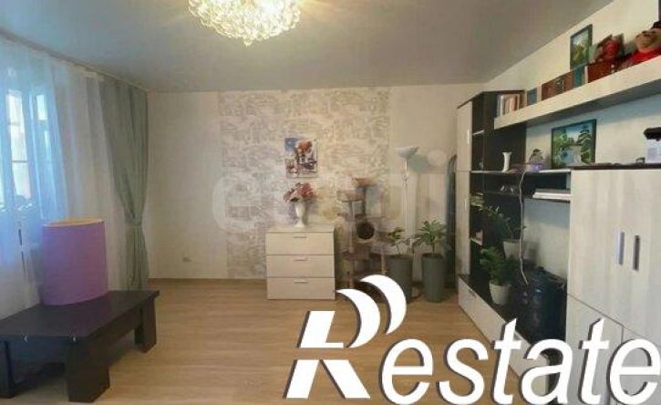 2-комн квартира улица Первых Коммунаров, 16,  д. 16