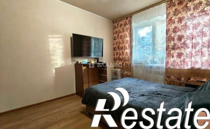2-комн квартира улица Валентины Никитиной, 21В,  д. 21В