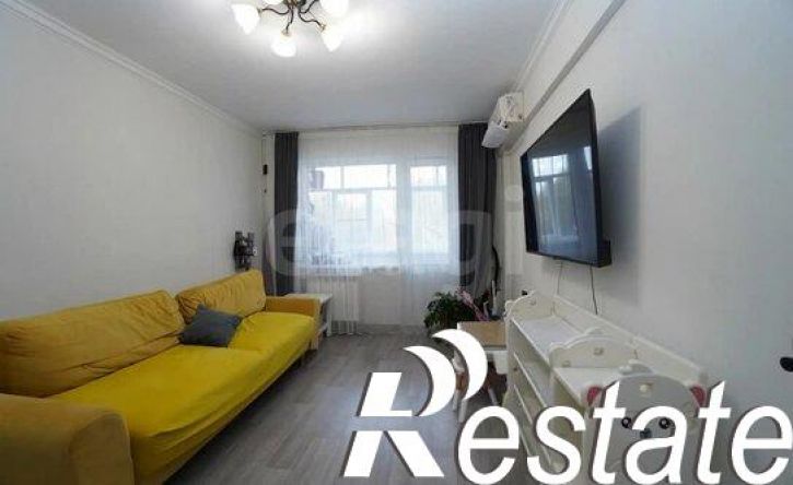 2-комн квартира улица Никитина, 58,  д. 58