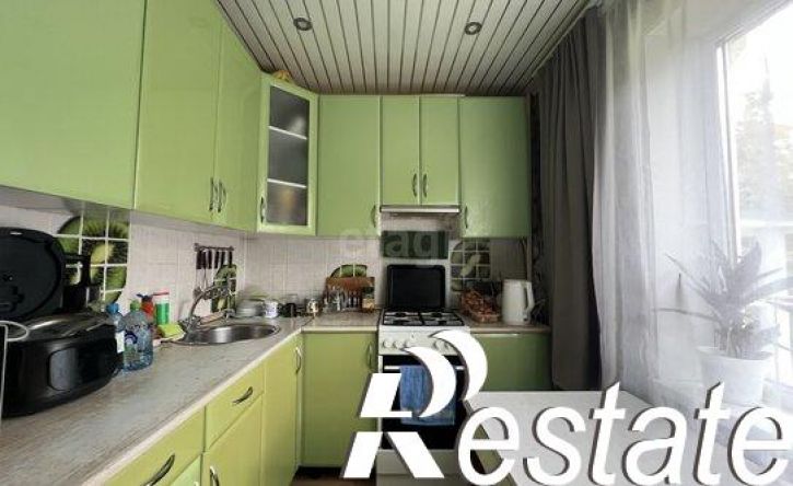2-комн квартира улица Баррикад, 155,  д. 155