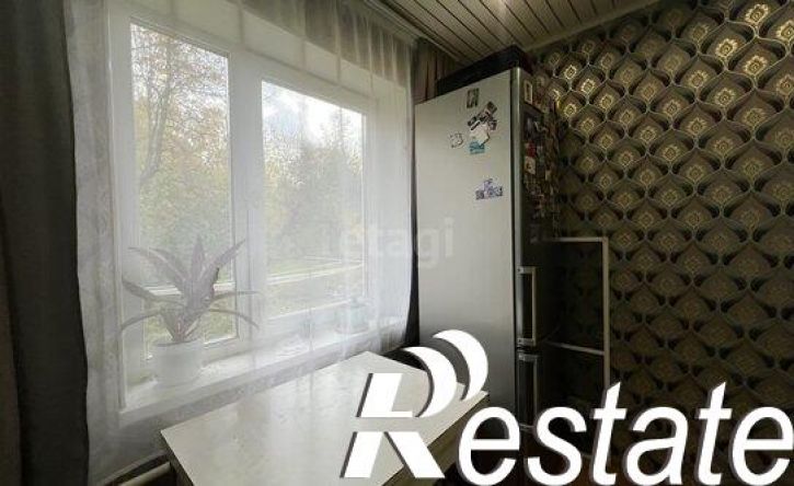 2-комн квартира улица Баррикад, 155,  д. 155