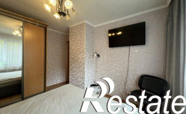 2-комн квартира улица Баррикад, 155,  д. 155