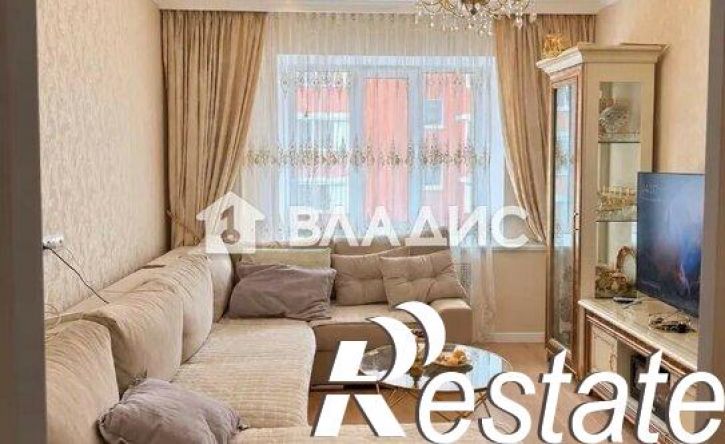 3-комн квартира улица Георгия Димитрова, 24,  д. 24