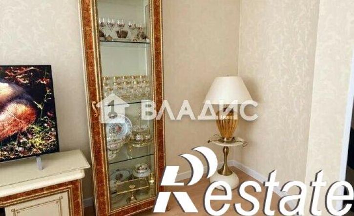 3-комн квартира улица Георгия Димитрова, 24,  д. 24