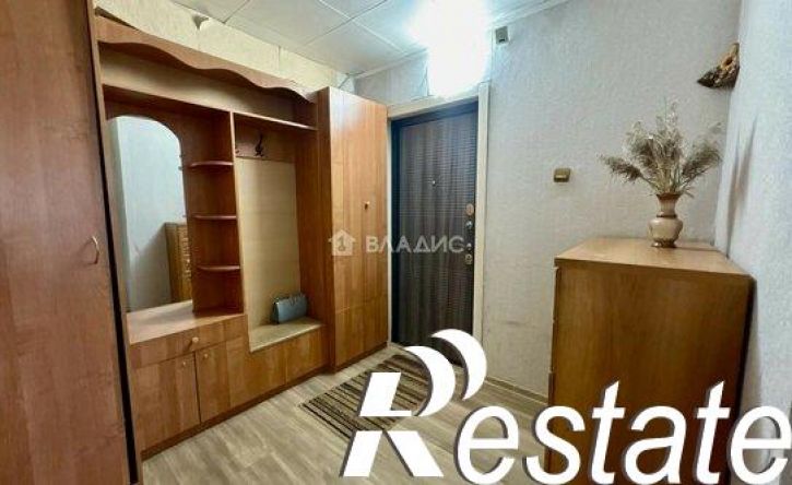 2-комн квартира Взлётная улица, 40,  д. 40