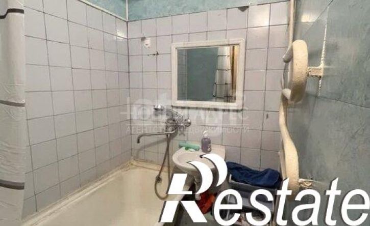 3-комн квартира улица Дзержинского, 63,  д. 63